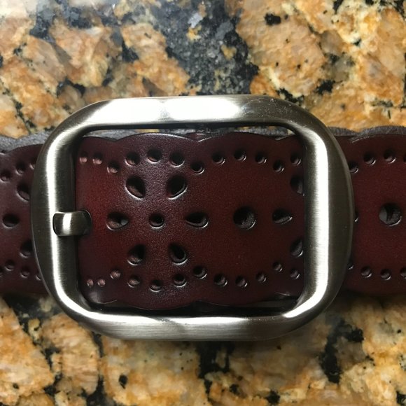 Leather Belt with Scalloped Trim - Picture 8 of 9